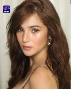 Read more about the article Beautiful Stunning Barbie Imperial Photos on HOT51 Platform