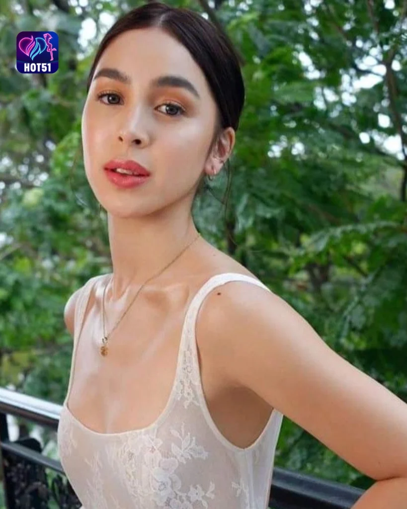 Stunning Julia Barretto Photos on HOT51 Platform