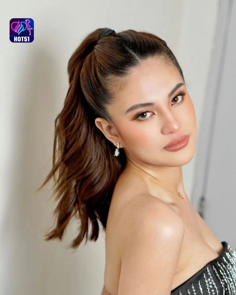  Stunning Julie Anne Photos on HOT51 Platform