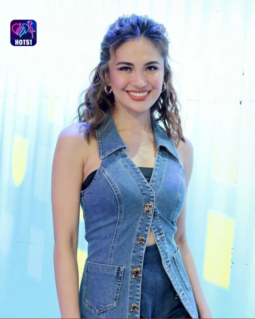 Stunning Julie Anne Photos on HOT51 Platform