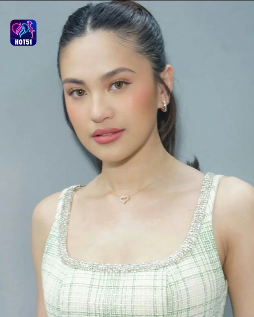  Stunning Julie Anne Photos on HOT51 Platform