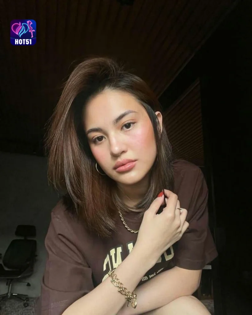  Stunning Julie Anne Photos on HOT51 Platform