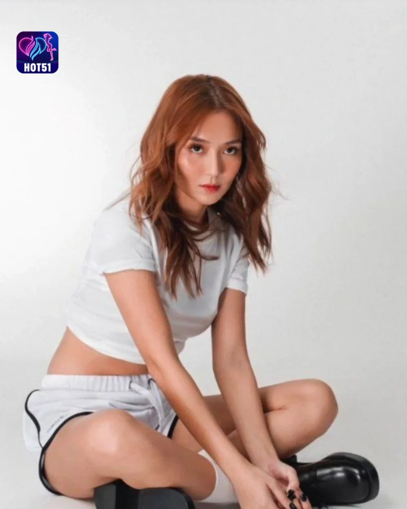  Stunning Kath Bernardo Photos on HOT51 Platform 
