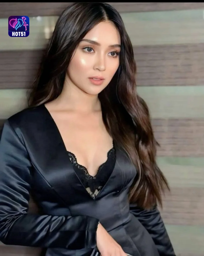 Stunning Kathryn Bernardo Photos on HOT51 Platform