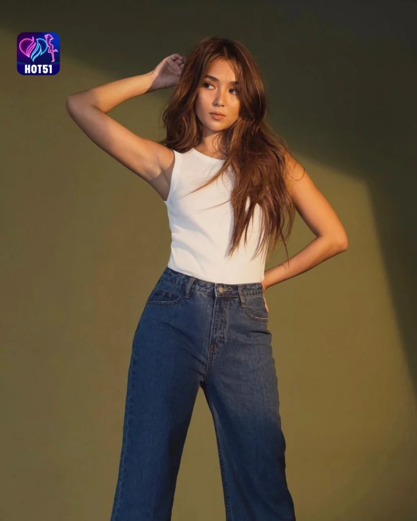  Stunning Kathryn Bernardo Photos on HOT51 Platform 