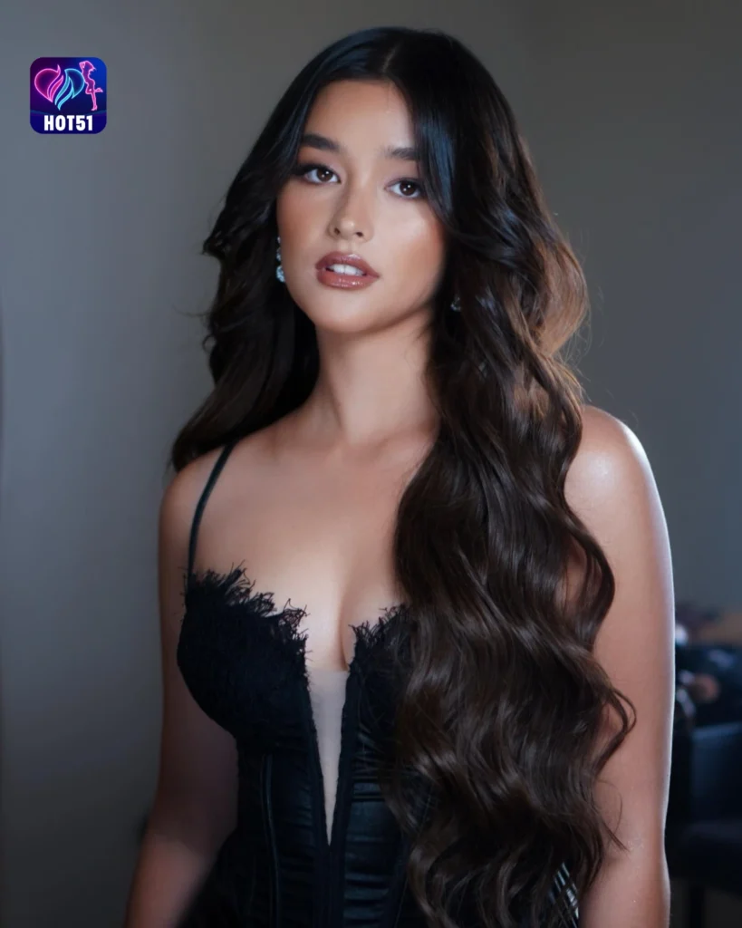Stunning Liza Soberano Photos on HOT51 Platform 