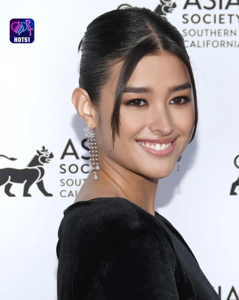 Stunning Liza Soberano Photos on HOT51 Platform 